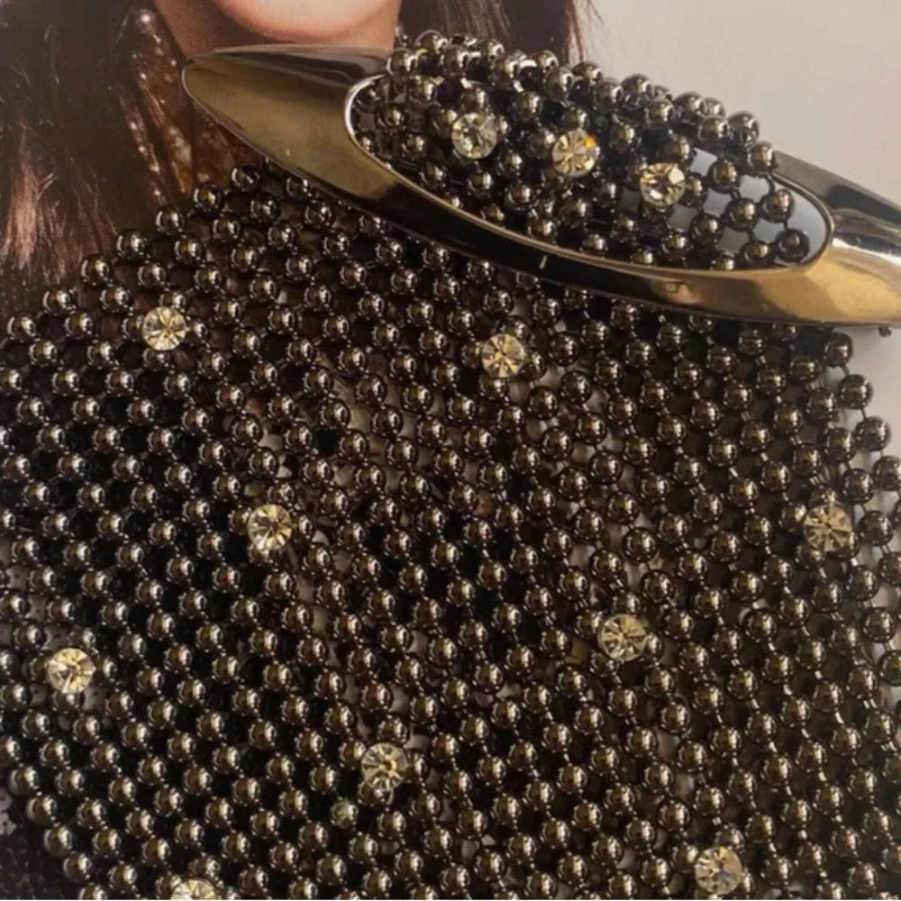 Silver Mesh Rhinestone Brooch - Picture 8 of 12